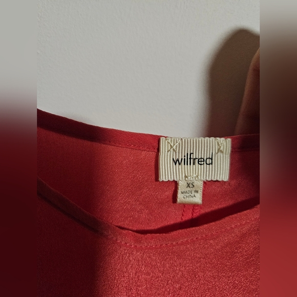 ARITZIA WILFRED SILK CAMISOLE XS - Picture 2 of 2